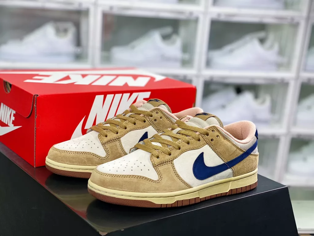 Nike SB Dunk Low Cl Nike SB Dunk Low Cl