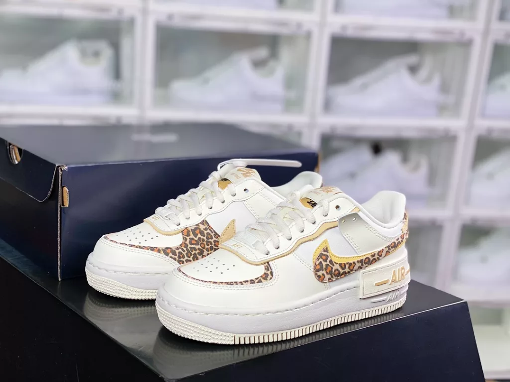 Nike WMNS Air Force 1 Shadow Nike WMNS Air Force 1 Shadow