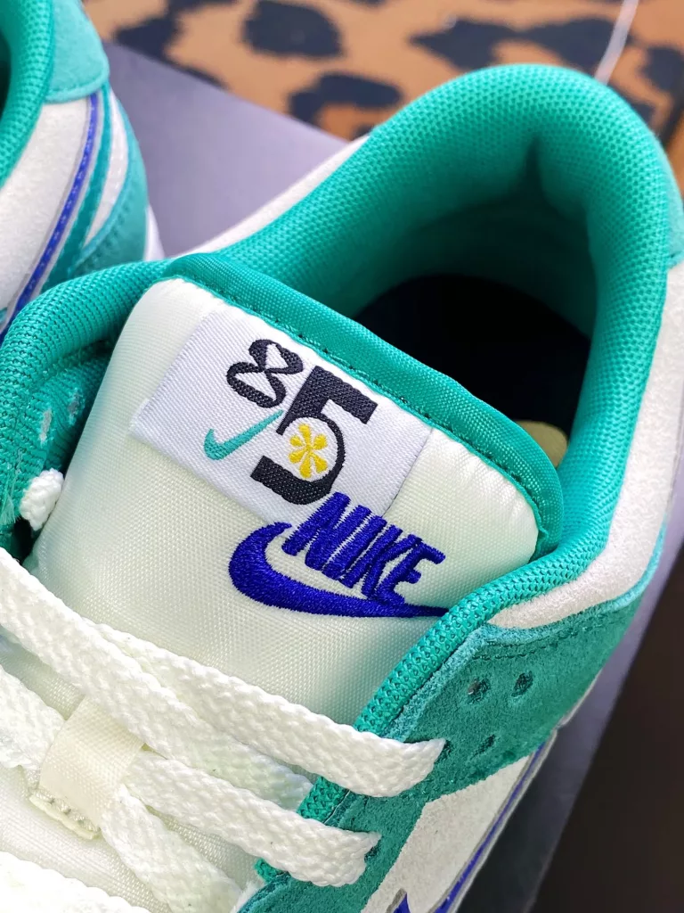 Nike SB Dunk Low SE Nike SB Dunk Low SE