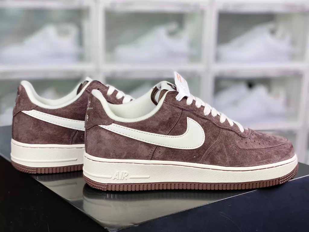 Nike Air Force 1 ´ 07 Low Nike Air Force 1 ´ 07 Low
