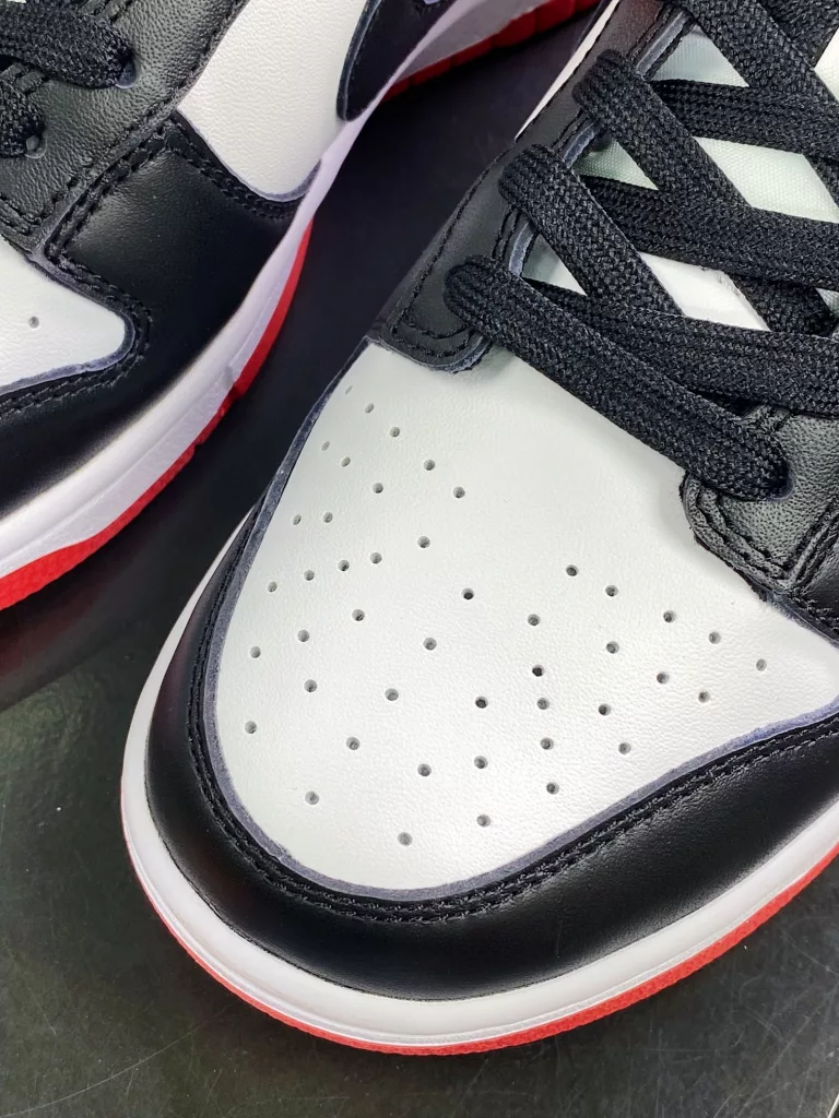 Nike By You SB Dunk Low Retro SP Dunk Collection Low Top Casual Sports Skateboarding Board Shoe Nike By You SB Dunk Low Retro SP Dunk Collection Low Top Casual Sports Skateboarding Board Shoe