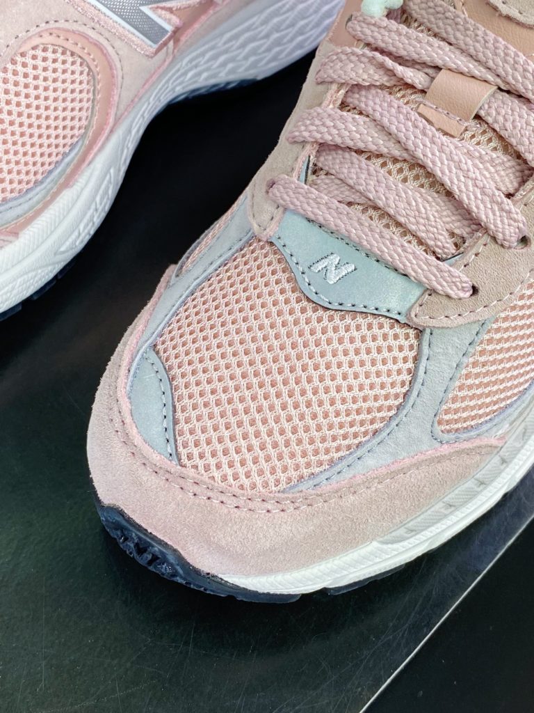 NB in USA M990KI3 Series Classic Retro Casual Sports Versatile Dad Running Shoe NB in USA M990KI3 Series Classic Retro Casual Sports Versatile Dad Running Shoe