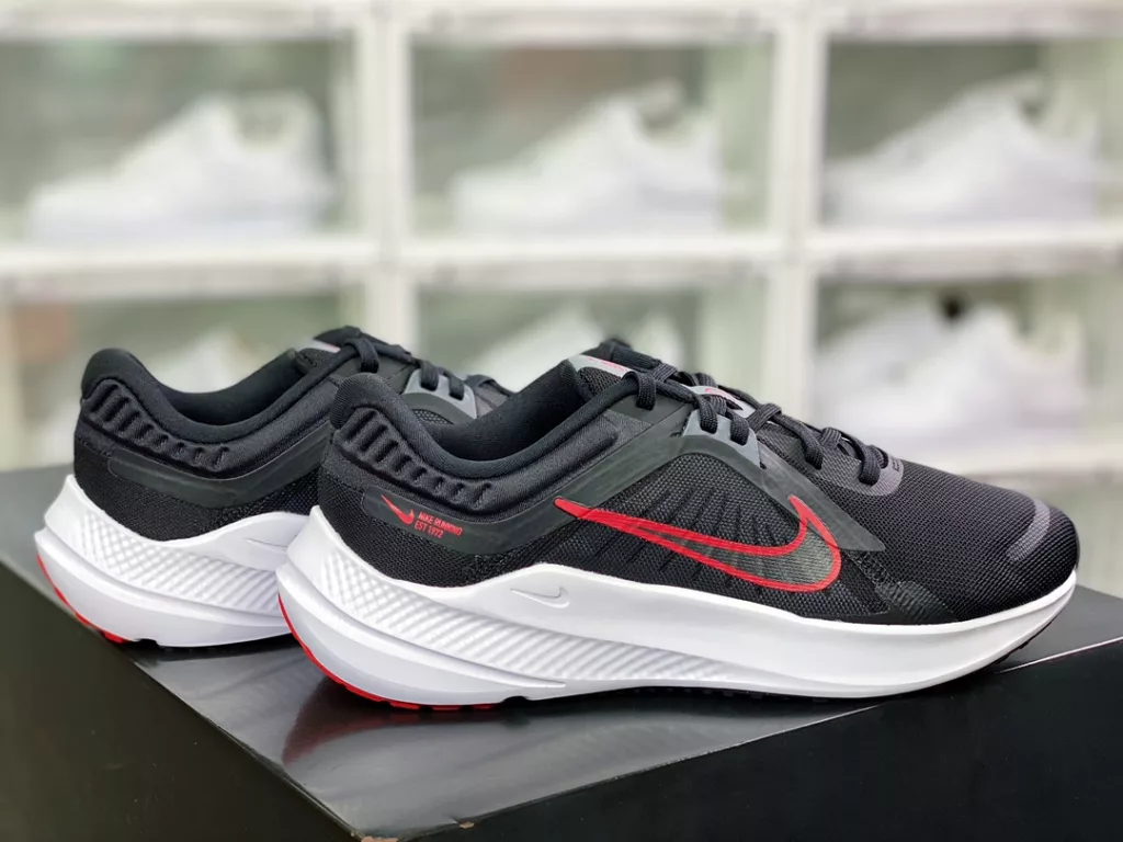 Nike Zoom Quest 5 Explorer 5th Generation Jacquard Lightweight Breathable Casual Sports Running Shoe Nike Zoom Quest 5 Explorer 5th Generation Jacquard Lightweight Breathable Casual Sports Running Shoe