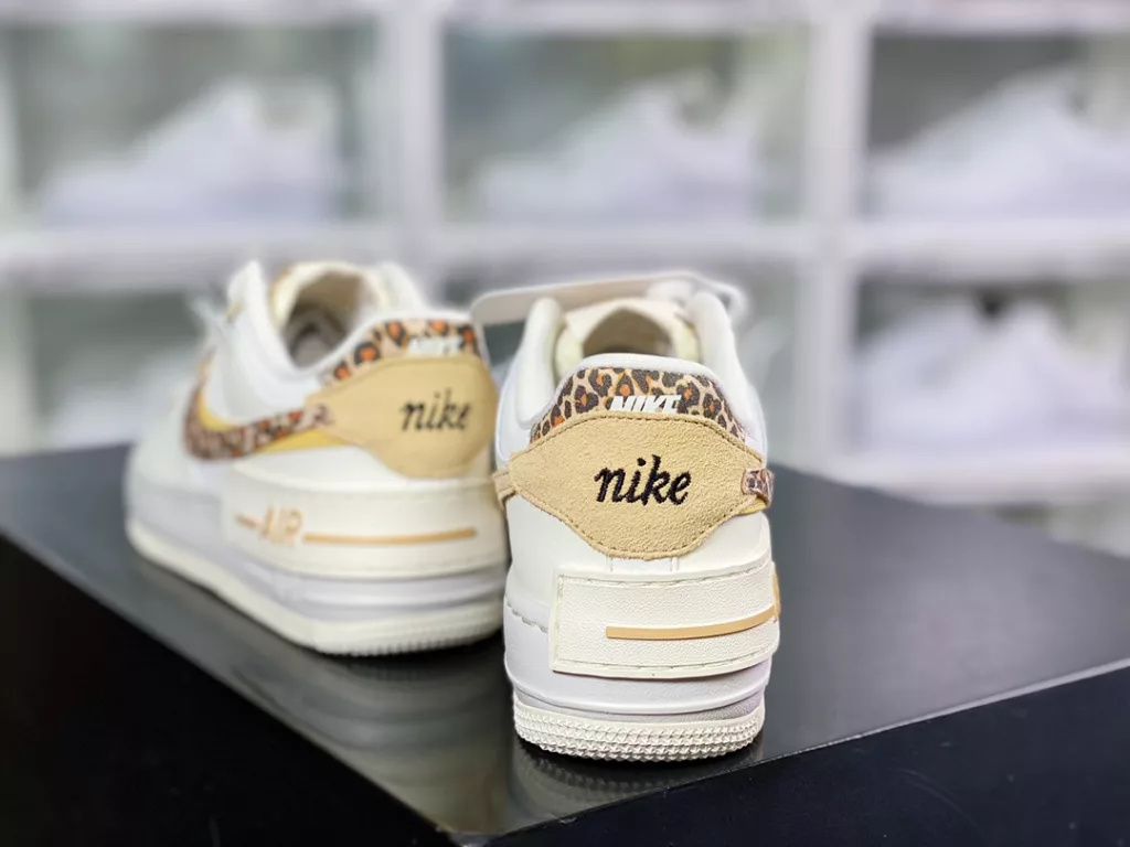 Nike WMNS Air Force 1 Shadow Nike WMNS Air Force 1 Shadow