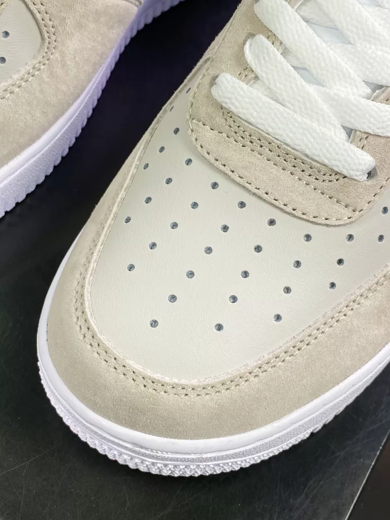 New Nike Air Force 1 ´ 07 Low New Nike Air Force 1 ´ 07 Low