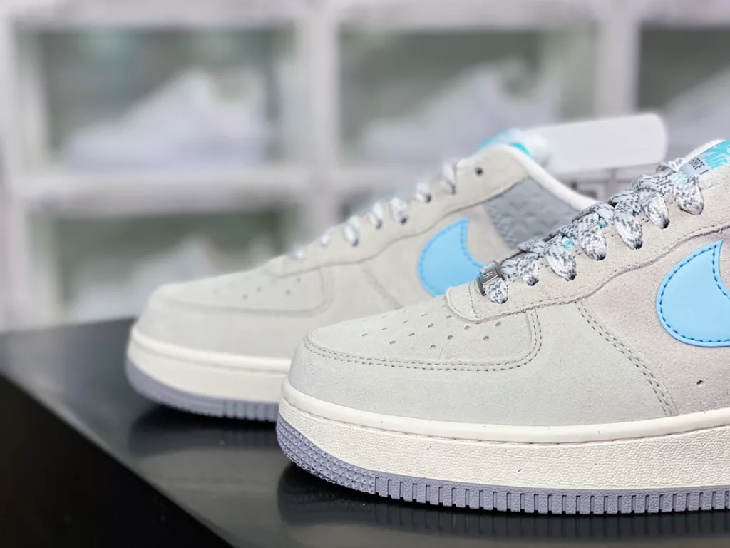 Nike Air Force 1'07 Low LX Nike Air Force 1'07 Low LX