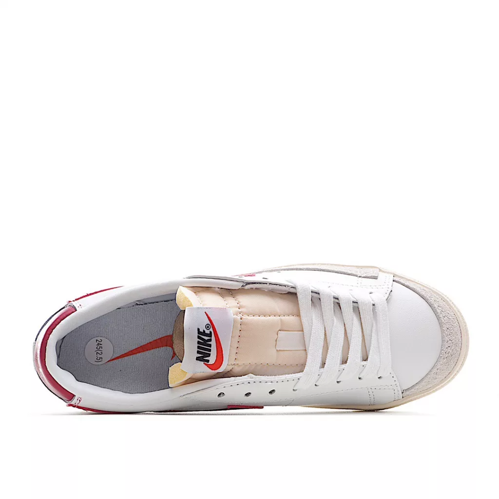 The Nike Blazer Mid '1977 Vintage Low The Nike Blazer Mid '1977 Vintage Low