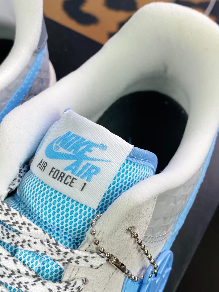 Nike Air Force 1'07 Low Nike Air Force 1'07 Low