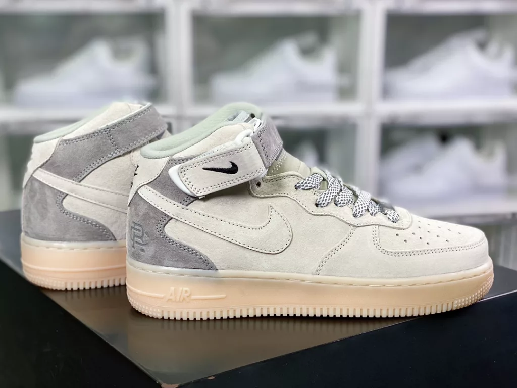 Defending champion Reigning Champ x Air Force 1'07 Mid Air Force One Classic mid top versatile casual sports board shoes Defending champion Reigning Champ x Air Force 1'07 Mid Air Force One Classic mid top versatile casual sports board shoes