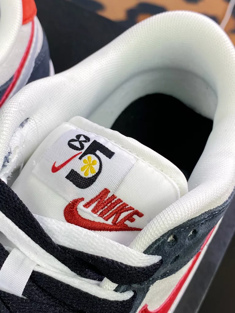 Nike SB Dunk Low SE Nike SB Dunk Low SE