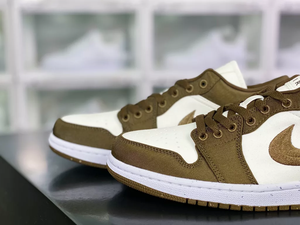 Air Jordan 1 Low SE Air Jordan 1 Low SE