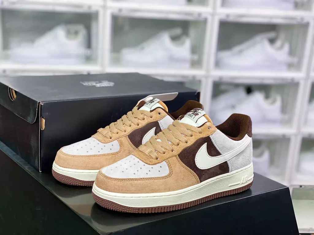 Nike Air Force 1'07 Low Nike Air Force 1'07 Low