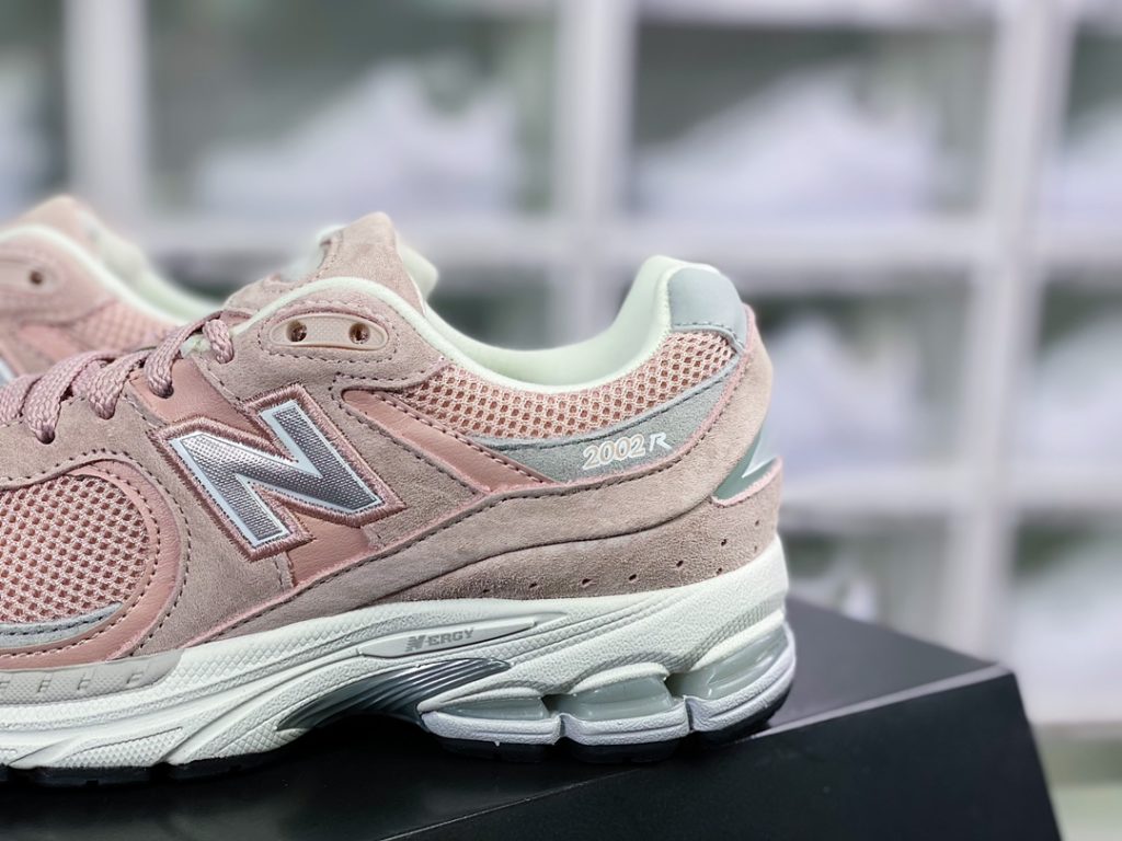 NB in USA M990KI3 Series Classic Retro Casual Sports Versatile Dad Running Shoe NB in USA M990KI3 Series Classic Retro Casual Sports Versatile Dad Running Shoe