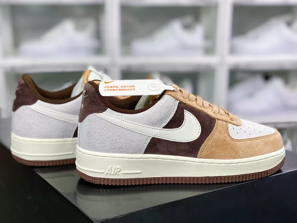 Nike Air Force 1'07 Low Nike Air Force 1'07 Low