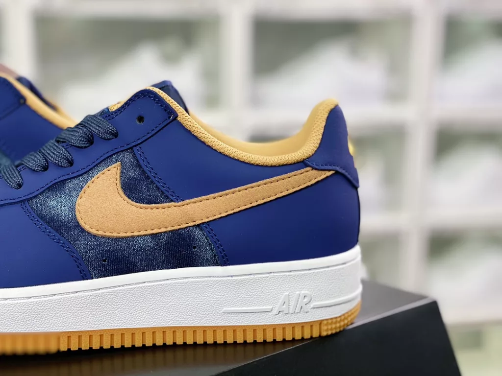 Nike Air Force 1 07 LV8 Air Force One Classic Low top Versatile Casual Sneakers Nike Air Force 1 07 LV8 Air Force One Classic Low top Versatile Casual Sneakers