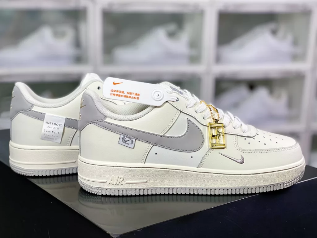 Air Force 1'07 Low QS Air Force 1'07 Low QS