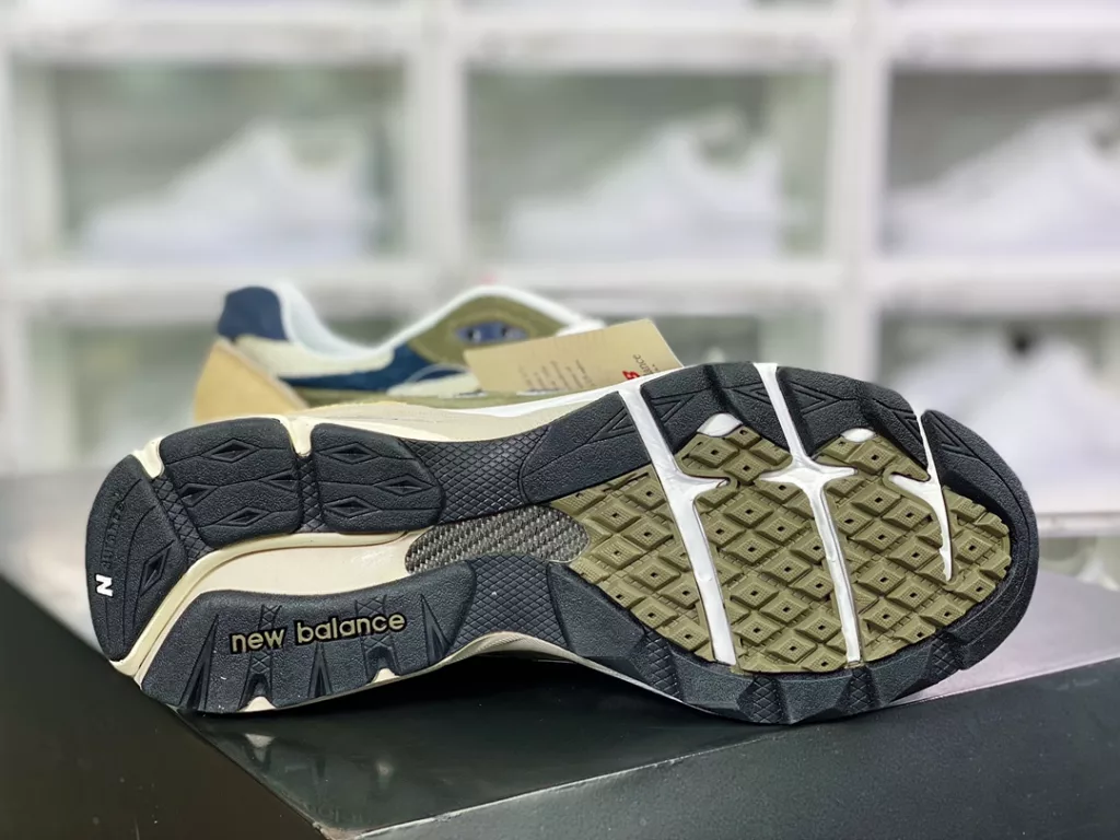NB Made in USA M990V3 third-generation series low cut American heritage classic retro casual sports versatile dad running shoes NB Made in USA M990V3 third-generation series low cut American heritage classic retro casual sports versatile dad running shoes