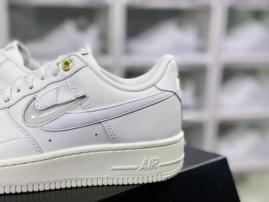 Nike Air Force 1'07 Low Premium Nike Air Force 1'07 Low Premium