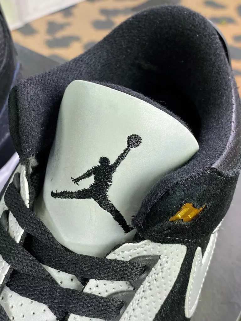 Air Jordan 3 Retro Air Jordan 3 Retro