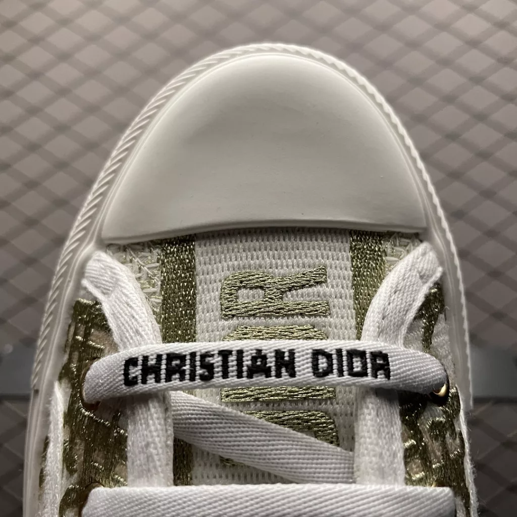 Local DIOR Dior Walk'n 'Oblique 23S Spring/Summer New Low Top Casual Board Shoes Thick Sole Fashion Piece Oblique Printed Cotton Embroidered Upper 3D Canvas Restoration 99% Original Genuine Leather insole with Original EAV Material Thick Sole, Synchronized with Original Christian DiorParis Lace, and Full Set of Genuine Magnetic Flip Cover Package Size: 35 36 37 38 39 40