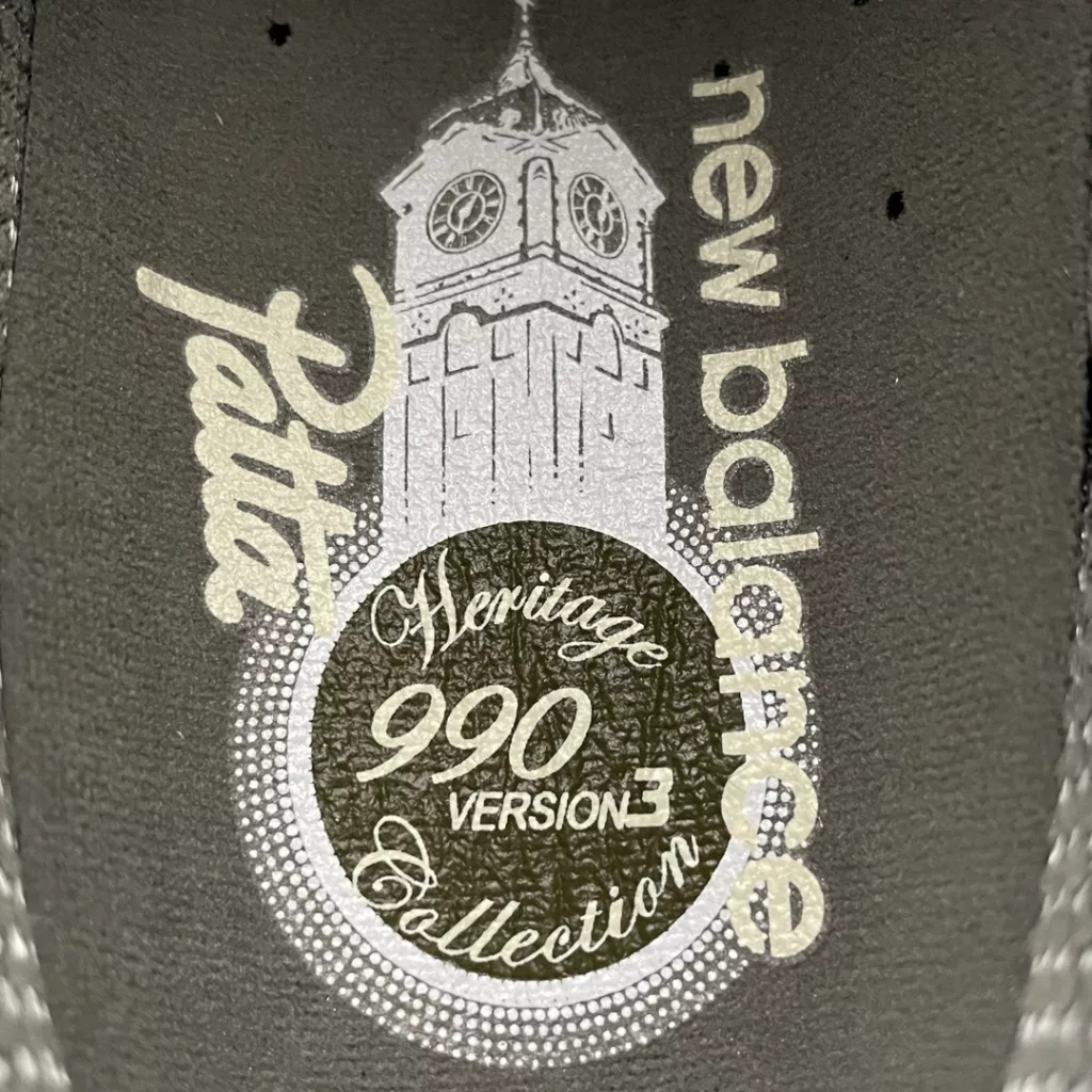 Locally obtained original version Patta x New Balance New Balance 990 series M990PP3 co branded retro casual running shoes are the highest version available in the market. The true original factory data is correct. The color of the original factory's first layer leather blanking combination UP is original and ingenious. The process of creating the upper and sole is extremely complex. The new independent private model sole is the only correct combination for making the old sole. The size of the sole is 36 37 37.5 38 38.5 39.5 40 40.5 41.5 42 42.5 43 44 44.5 45 45.5 46.5