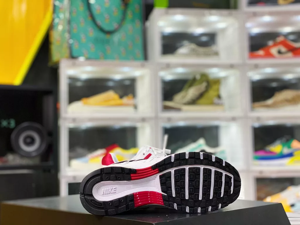 Genuine half size system for men's and women's shoes # adopts the original last development version+original breathable mesh material ❗ Hierarchical and distinct line design, eliminating heavy appearance ❗ Nike P-6000 CNPT 