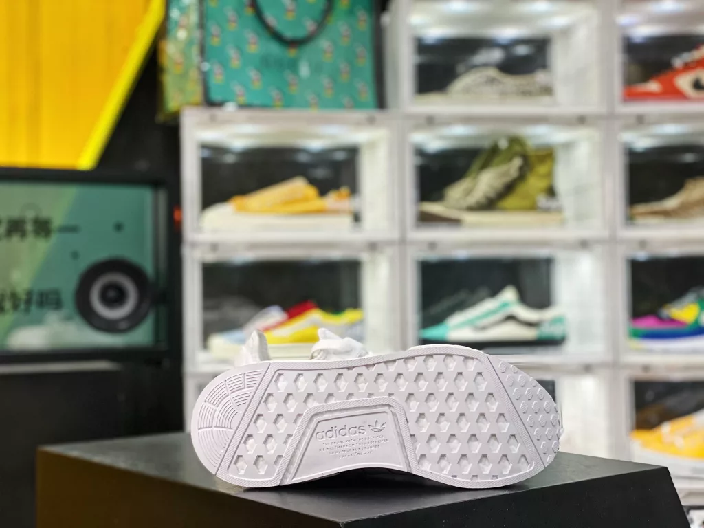 True label with half size # avant-garde to the extreme # Tribute to new technology 4D printing technology ❗ 2020 New Product, Adidas Consortium Runner Sense 4D 