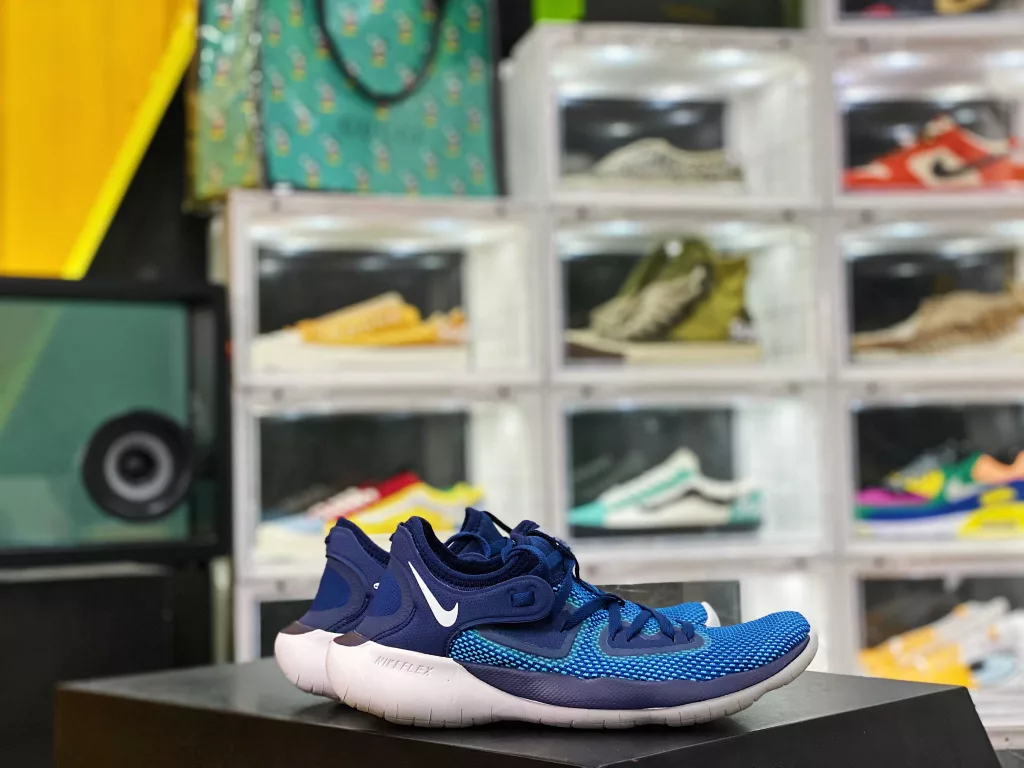 Channel original single Tmall exclusively provides NK FREE RN FLYKNIT barefoot lightweight running shoes with the function of barefoot sole and knitted elastic original surface of 10