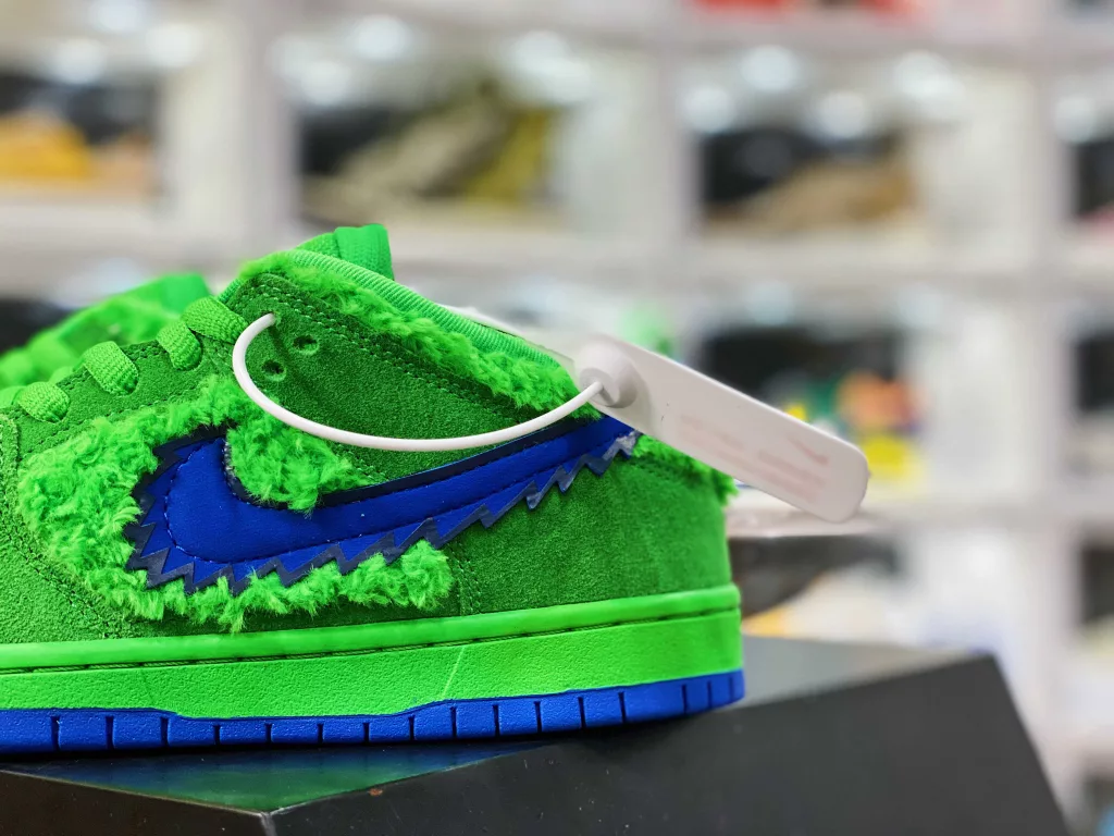 Company level Grateful Dead X NK SB Dunk L OW Yellow Bear is currently the highest version on the market, with an exclusive batch of original boxes and built-in air cushions. The original standard is not a commercial waste currency item number CJ510