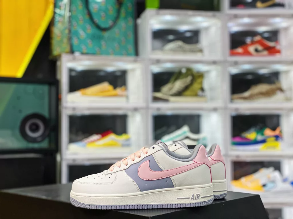 Air Force 1'07 Jointly Customized Air Force One Low top Casual Board Shoes Customized Leather Raw Last Raw Paperboard Built in Full length Air Cushion Article No.: DN8608-00210