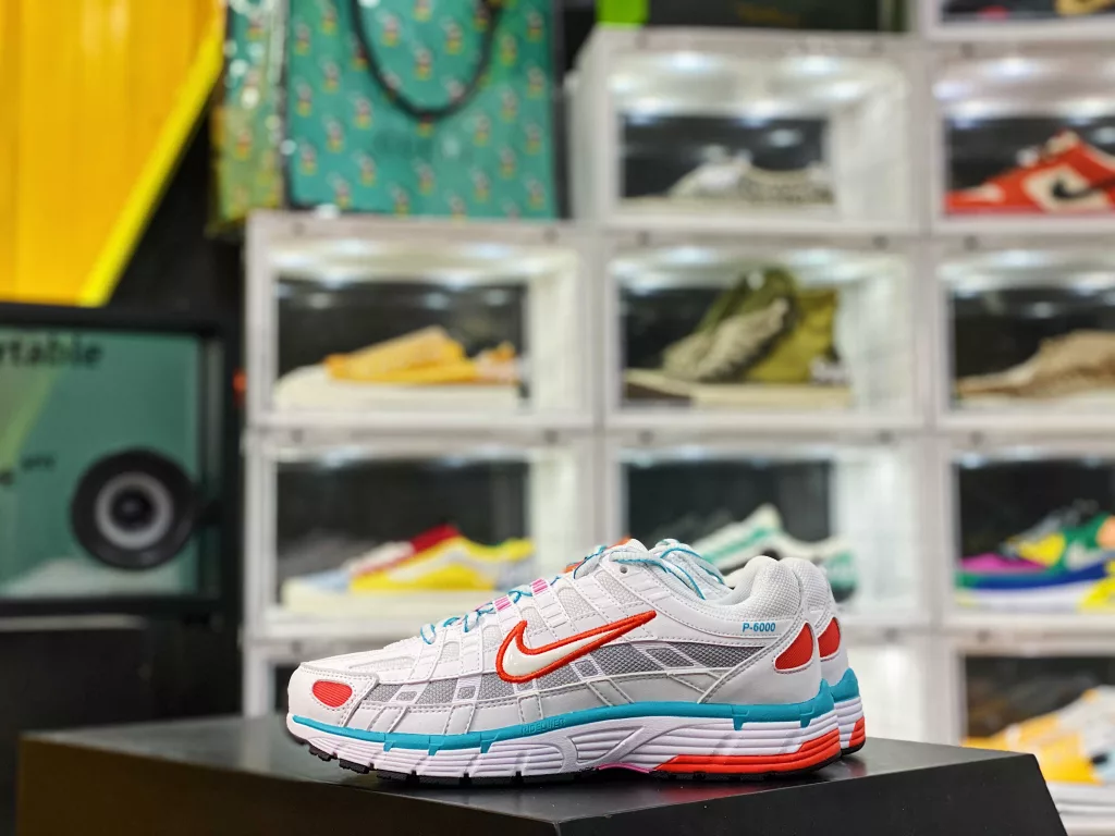 Genuine half size system for men's and women's shoes # adopts the original last development version+original breathable mesh material ❗ Hierarchical and distinct line design, eliminating heavy appearance ❗ Nike P-6000 CNPT 