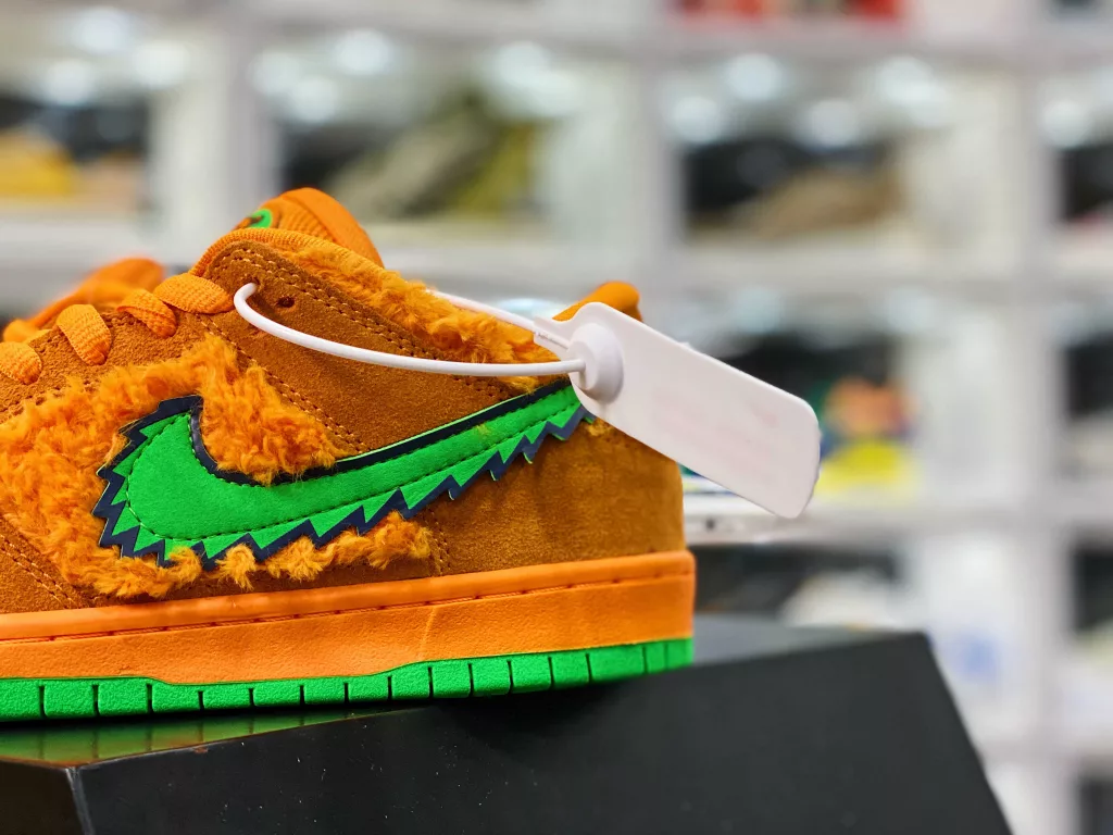 Company level Grateful Dead X NK SB Dunk L OW Yellow Bear is currently the highest version on the market, with an exclusive batch of original boxes and built-in air cushions. The original standard is not a commercial waste currency item number CJ510