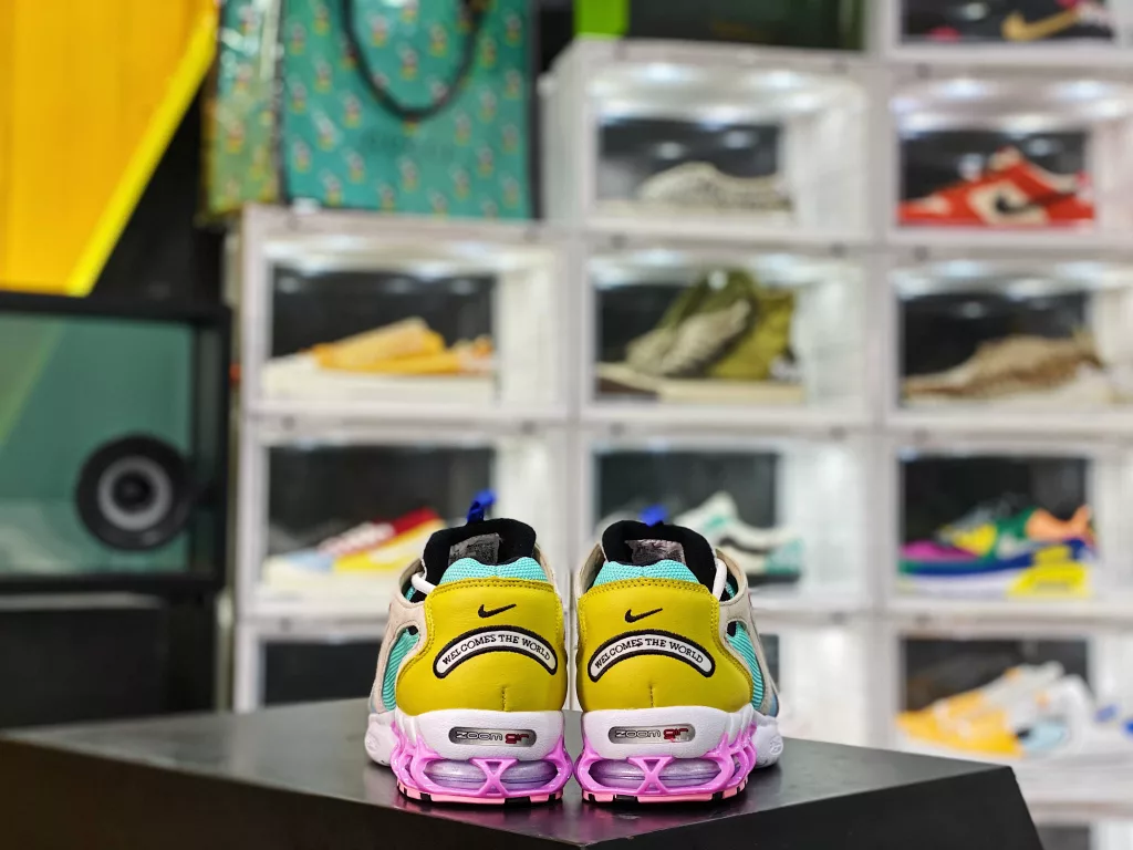 The Nike air Zoom Spiridon Cage Grey Blue Pink CW7482-100 Spiridon Cage 2 features an uncut millennial style, following the classic appearance from its inception in 2003