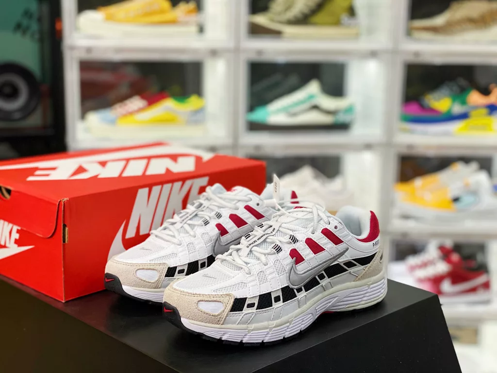 Genuine half size system for men's and women's shoes # adopts the original last development version+original breathable mesh material ❗ Hierarchical and distinct line design, eliminating heavy appearance ❗ Nike P-6000 CNPT 