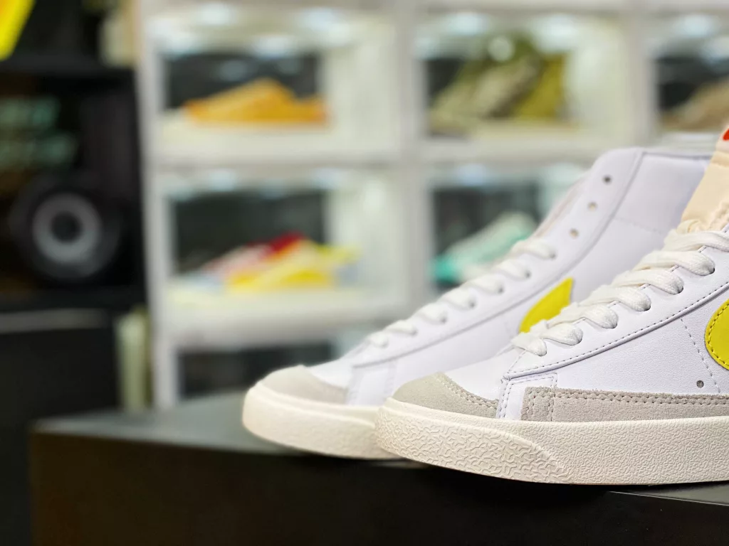 Nike Blazer Mid Versatile Piece Company level Strongest Nike Blazer Trailblazer ‼️ The timeless trend of IP craftsmanship, fine needle stitching, and wiring all follow the original shoe label, the original box, and the pure original shoe upper pulled back from Qingdao QT, LX3, factory made in 10