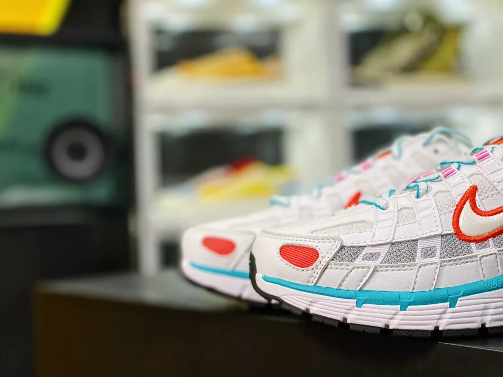 Genuine half size system for men's and women's shoes # adopts the original last development version+original breathable mesh material ❗ Hierarchical and distinct line design, eliminating heavy appearance ❗ Nike P-6000 CNPT 