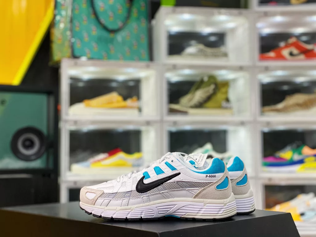 Genuine half size system for men's and women's shoes # adopts the original last development version+original breathable mesh material ❗ Hierarchical and distinct line design, eliminating heavy appearance ❗ Nike P-6000 CNPT 