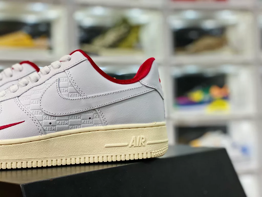 Corporate KITH x Nike Air Force1 Ronnie Fieg it Japan Limited Air Force One Low Top to Create the Most Pure Genuine Model Focusing on Foreign Trade Channel First Layer Genuine Full length Built in Air Cushion Original Box Accessories Midsole Steel Stamp All Built in 10