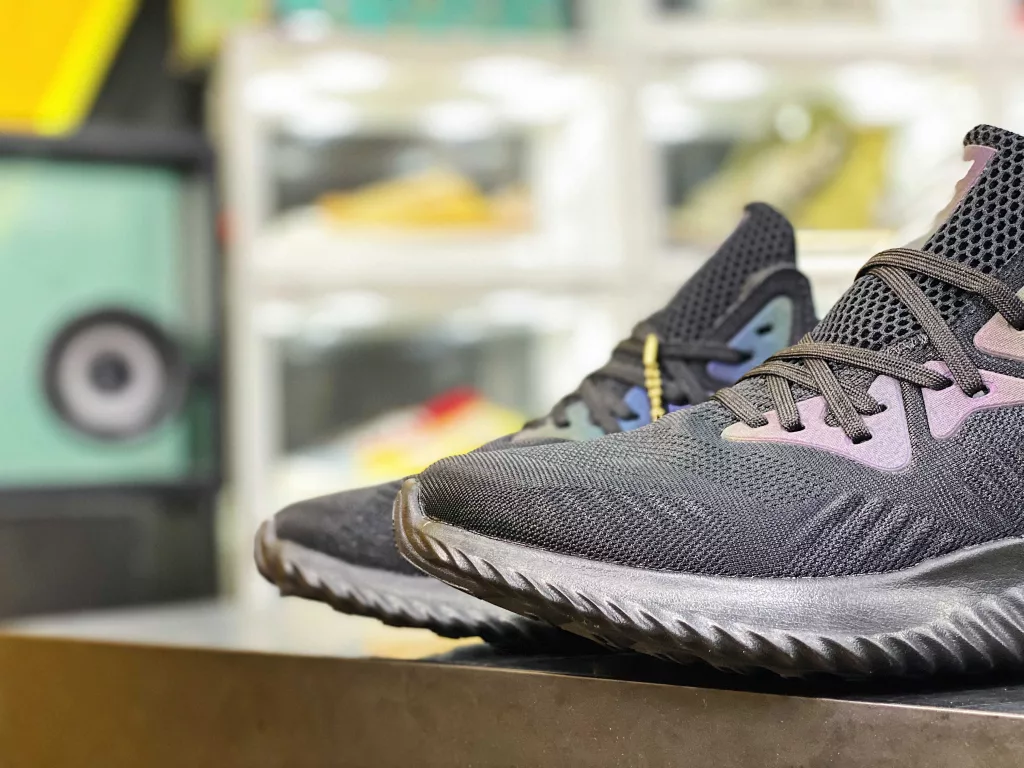 Men's shoes genuine half size system # 3 layer combination sole mold # Mid sole EVA foam cushioning material # Horse brand rubber anti slip effect # TPU brackets on both sides for stable support ❗ Adidas AlphaBOUNCE M Leather Alpha Series Shark Gill Pattern Large 10