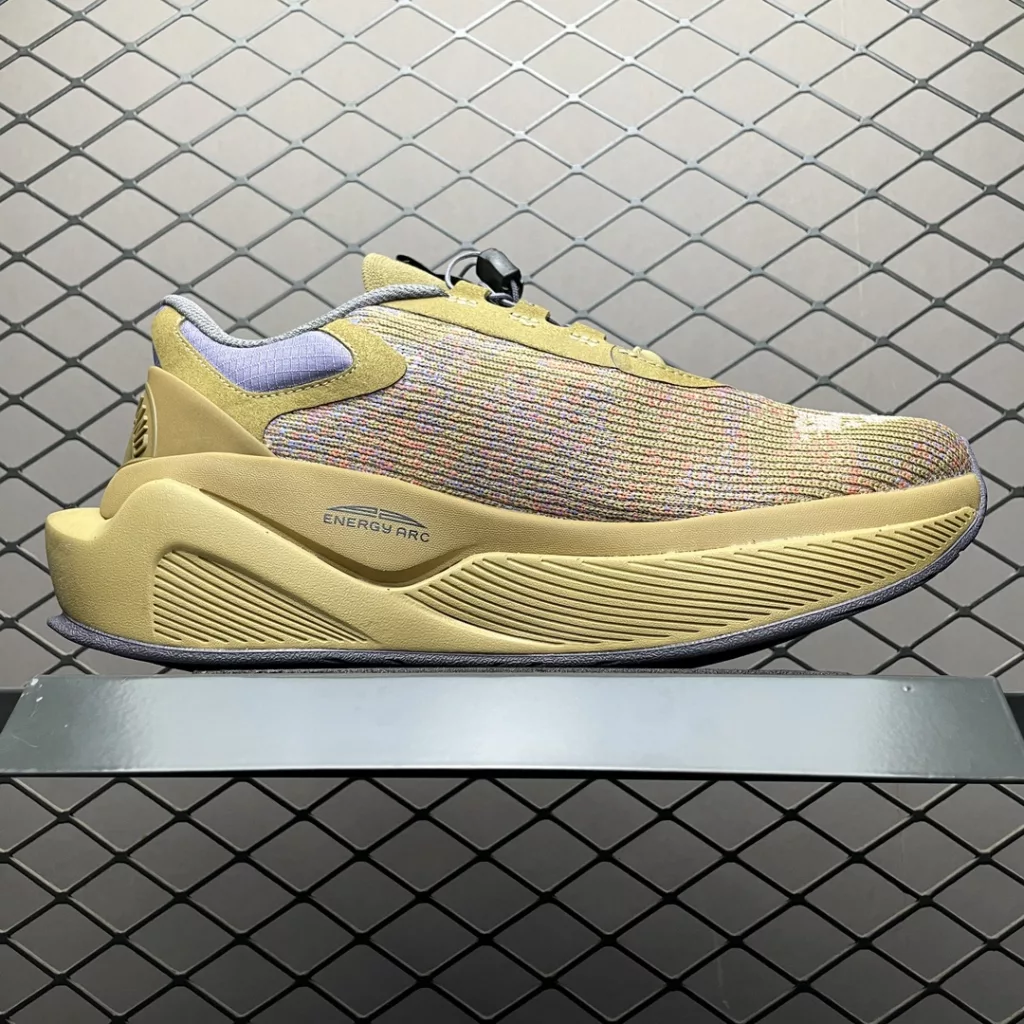 Asia made Stone Lsland x New Balance Low Top running shoes Size: 36-45