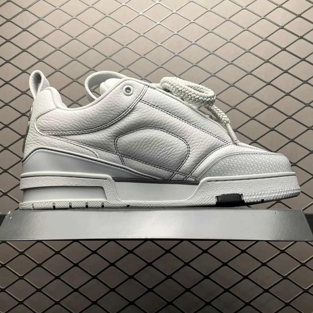 Louis Vuitton Skate 23ss low-top casual skate shoesSizes: 38-45