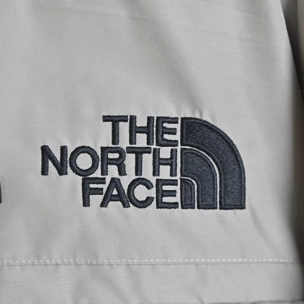 𝐓𝐡𝐞 𝐍𝐨𝐫𝐭𝐡 𝐅𝐚𝐜𝐞North tooling hooded down jacket