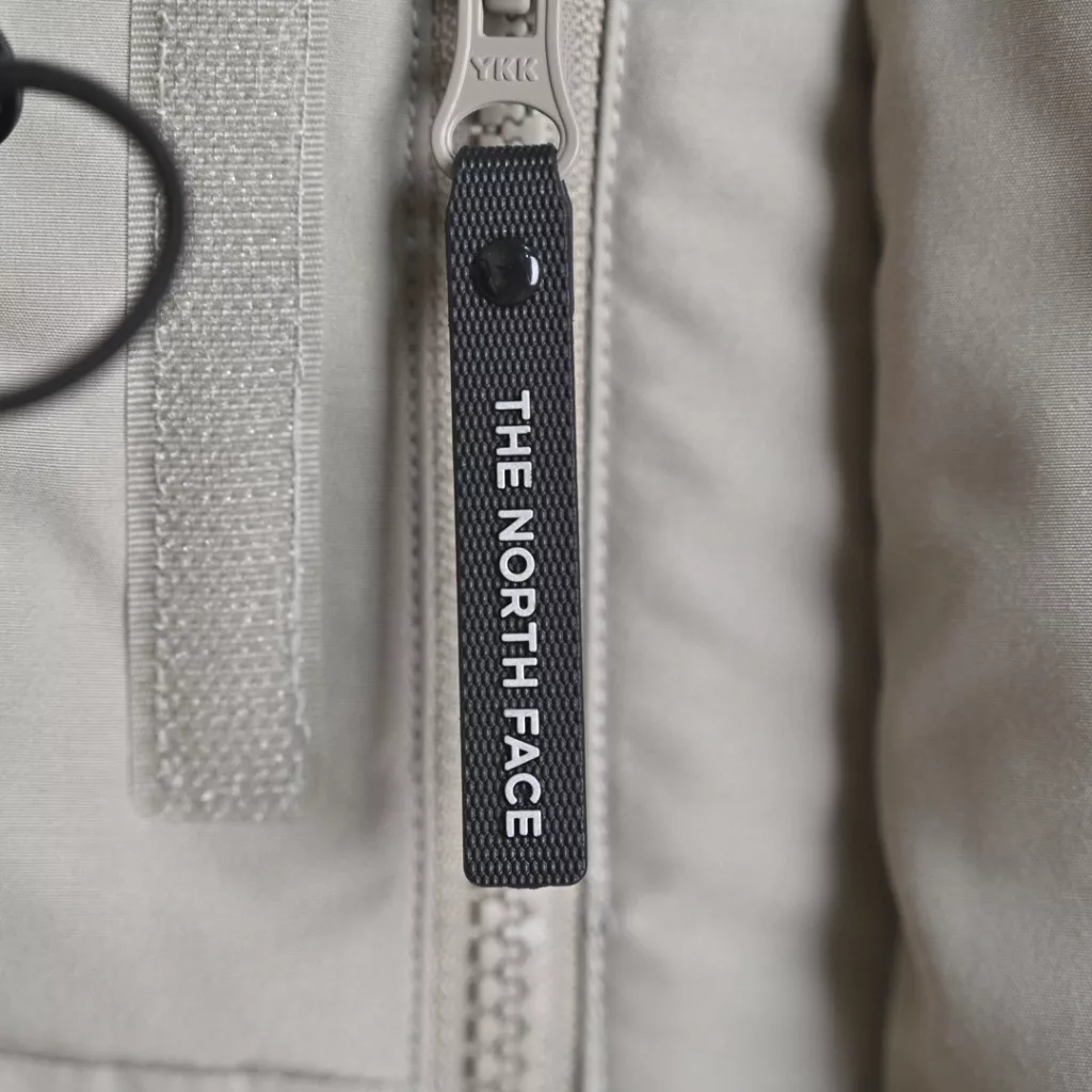 𝐓𝐡𝐞 𝐍𝐨𝐫𝐭𝐡 𝐅𝐚𝐜𝐞North tooling hooded down jacket