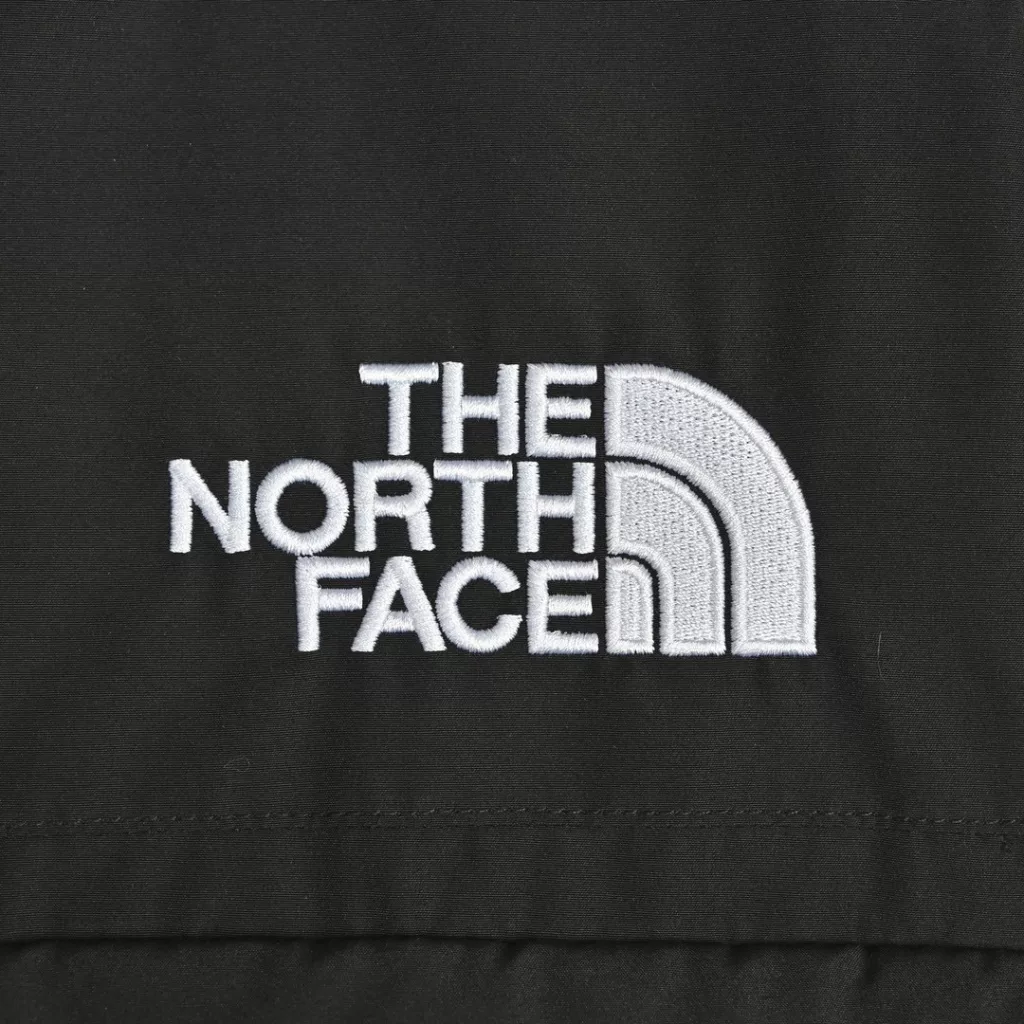 𝐓𝐡𝐞 𝐍𝐨𝐫𝐭𝐡 𝐅𝐚𝐜𝐞North tooling hooded down jacket