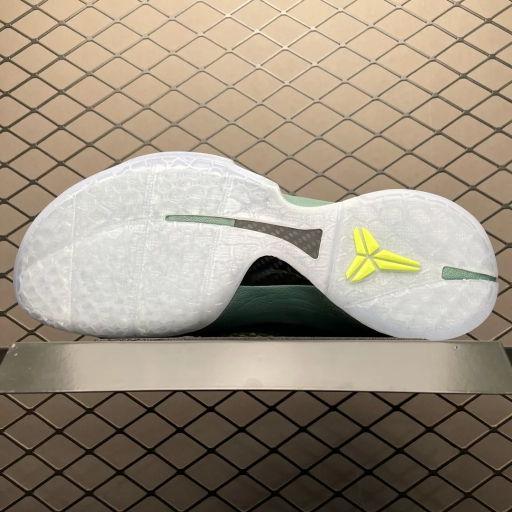 NIKE KOBE 6 