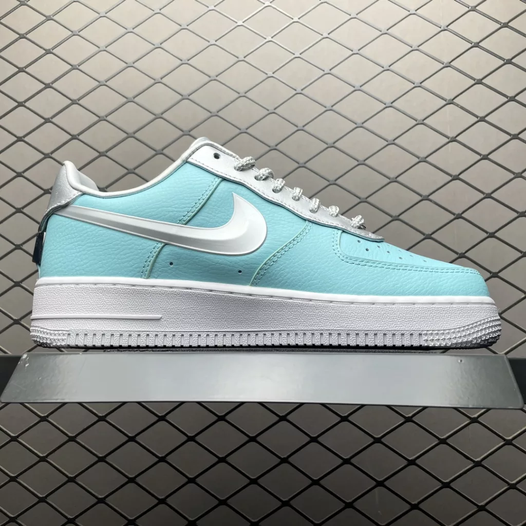Tiffany & CO x Nk Air Force 1 Low 