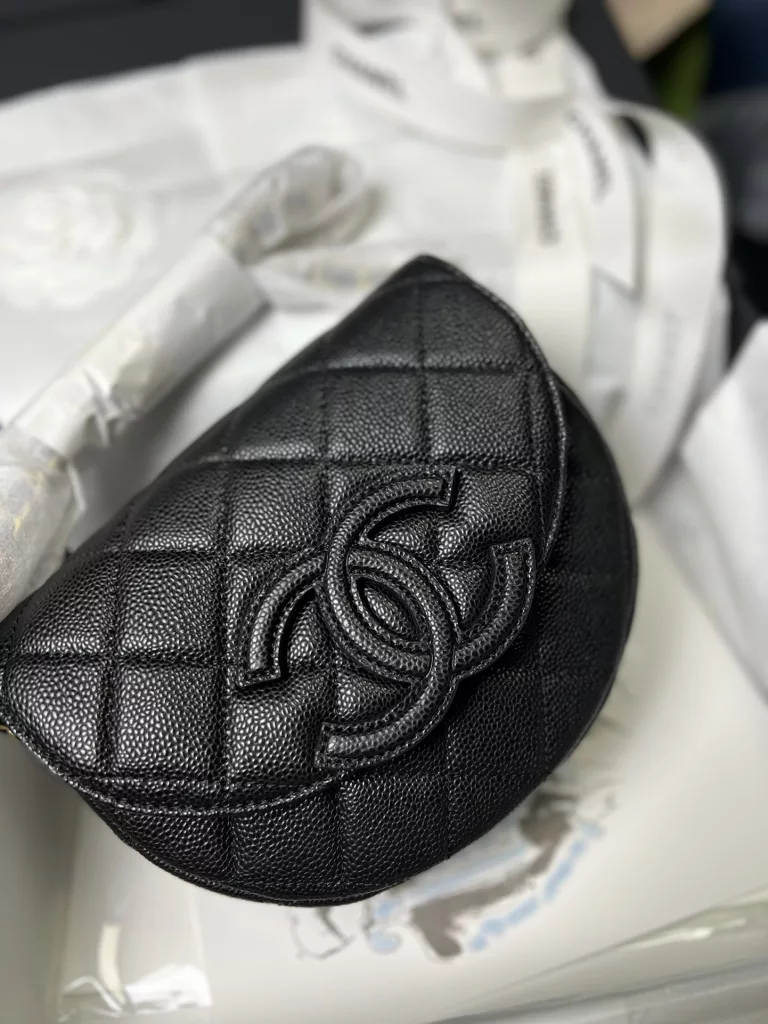 Chanel saddle bag