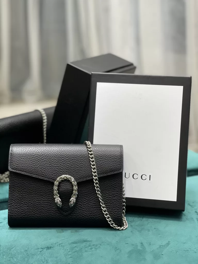 gucci chain bag