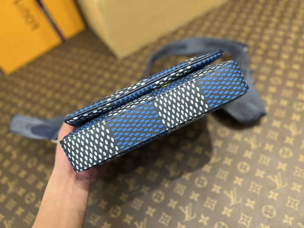 Louis Vuitton messenger bag