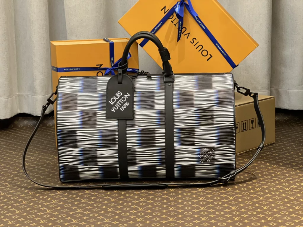 Louis Vuitton KEEPALL BANDOULIERE 50 travel bag